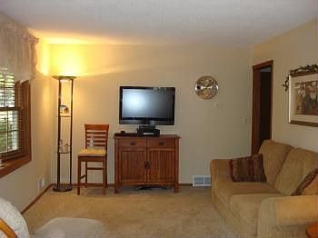 2nd image of 3698 Upper 71st St E