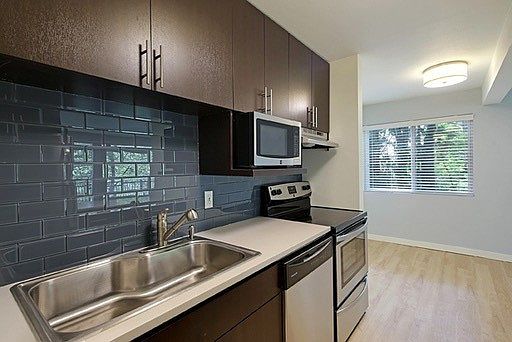 4th image of 9447 166th Ave NE APT 106