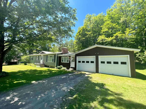 33 Upper Village Road, Chelsea, VT 05038