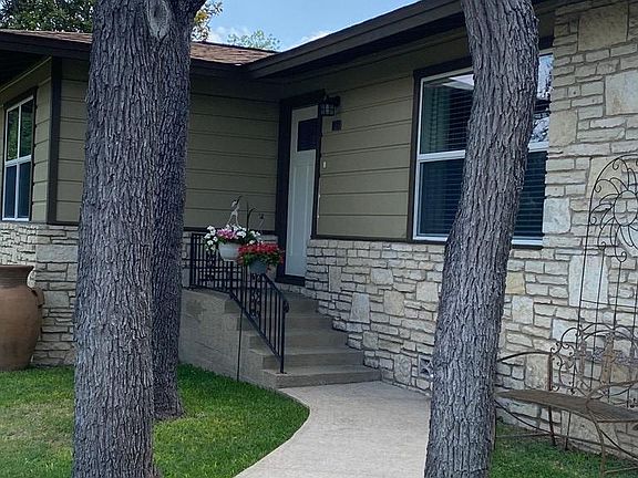 2nd image of 114 West Ln