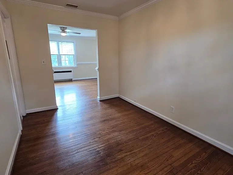 7420 Hampton Blvd — Photo 10