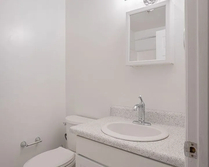 1704 Read Ave — Photo 16