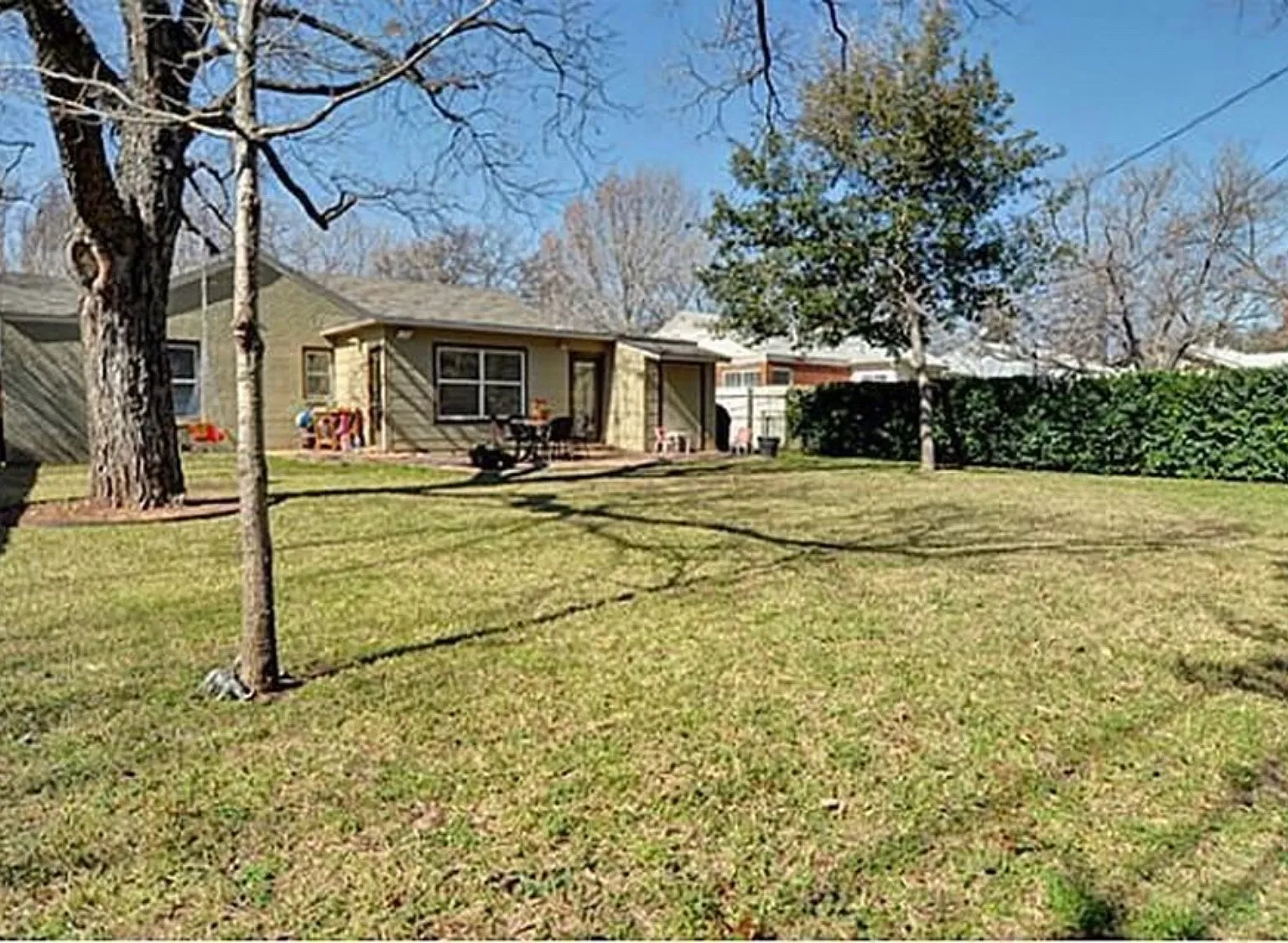 3025 Bigham Blvd — Photo 2
