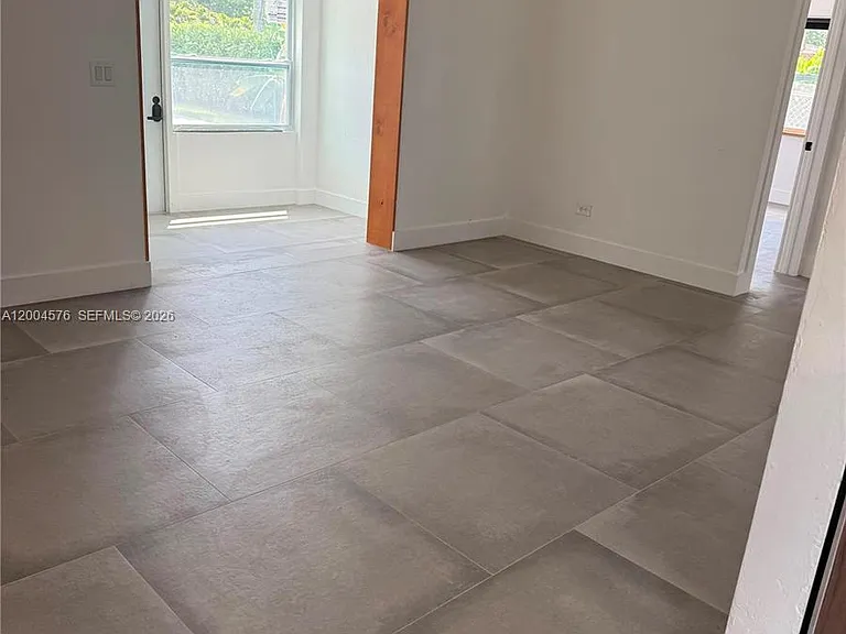 14240 S Biscayne River Dr — Photo 5