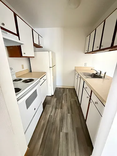 200 Sunset St Photo 1