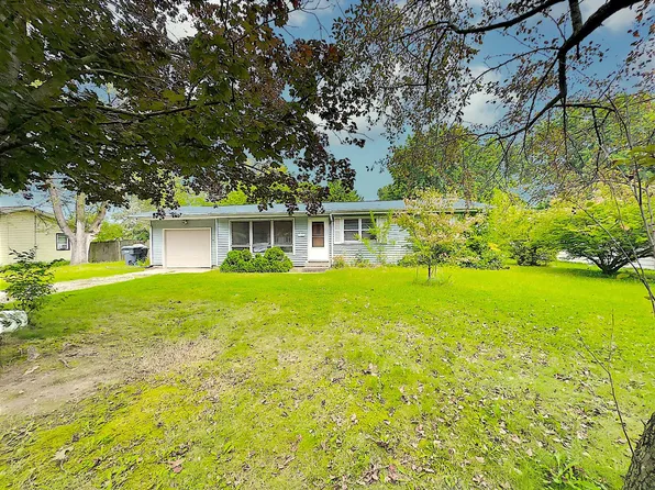 4227 E Centre Ave, Portage, MI 49002