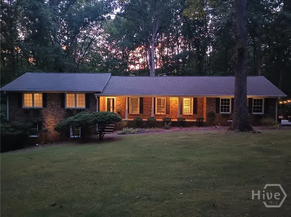 330 Red Fox Run, Athens, GA 30605