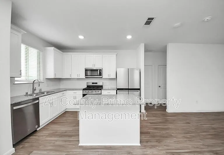 1325 Grass Bend Dr — Photo 27