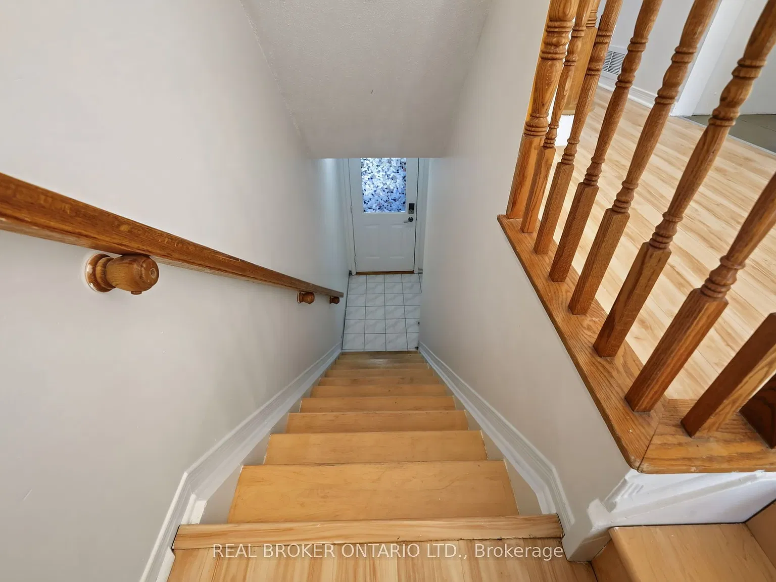 2 bed, $2,400 — Photo 4