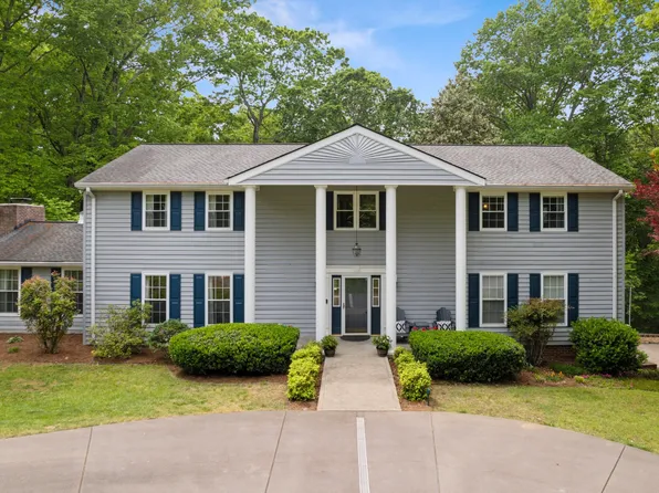 319 Powder Mill Dr, Ashland City, TN 37015