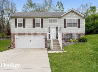 1520 Dorie Ct, Fenton, MO 63026