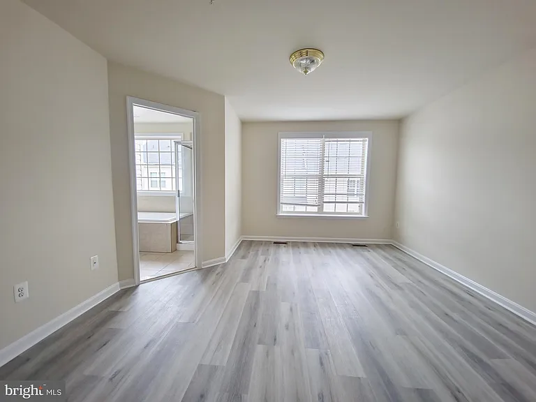 4705 Verdana Loop — Photo 20