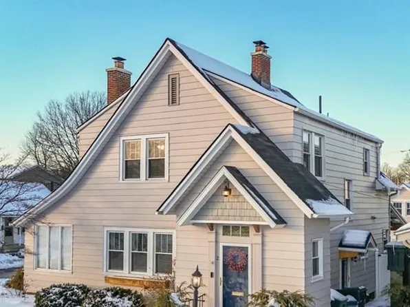 2 Oak St, Jackson, OH 45640