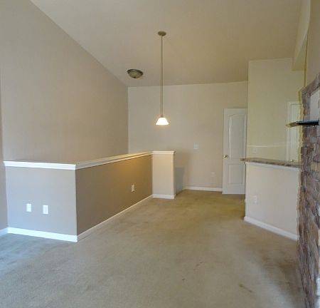 5th image of 18052 Villa Creek Dr