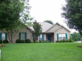 1037 Brighton Dr, Alcoa, TN 37701