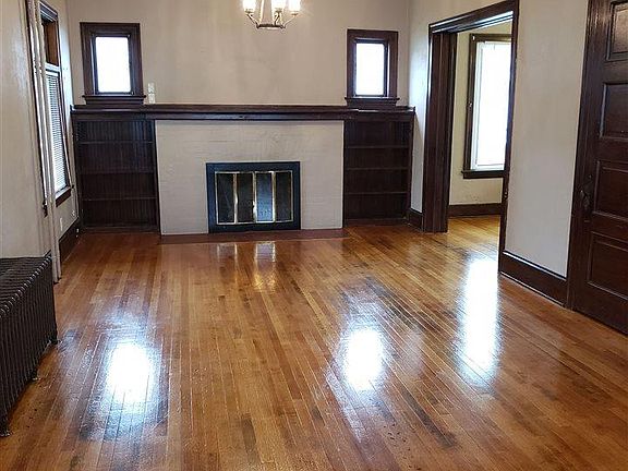 5th image of 1809 Grandview Blvd