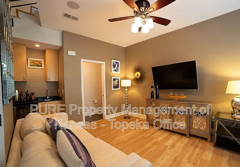 4540 Nichols Rd — Photo 10