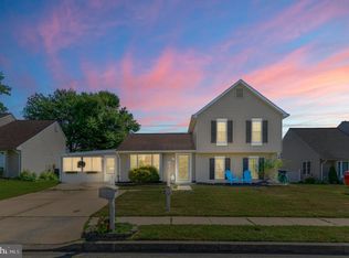 9 Eva Ct, Middle River, MD 21220