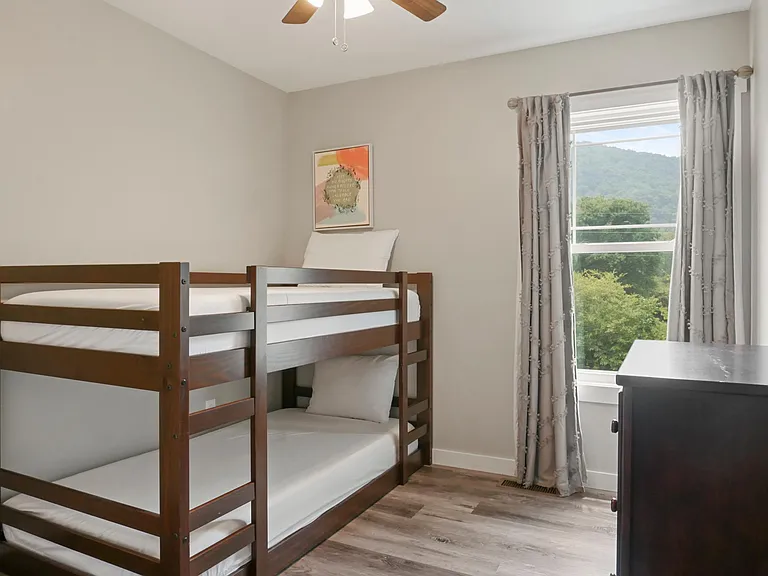 105 Bobby Ridge Dr — Photo 18