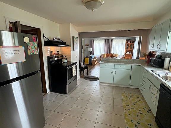 5th image of 3203 Byng Rd