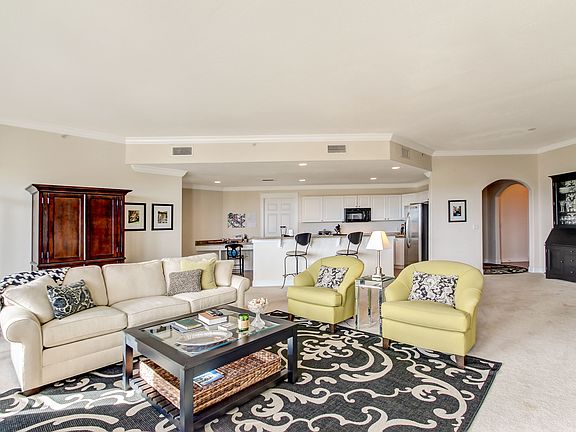 5th image of 2705 Dolphin Ave Unit 3C