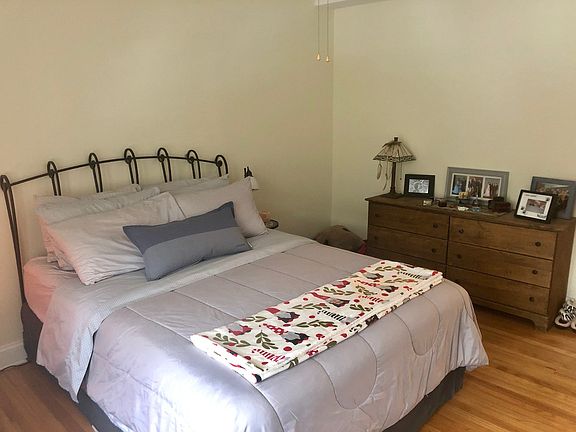 4th image of 2056 W Jarvis Ave #2
