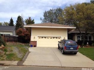 12628 Quail Hollow Dr, Auburn, CA