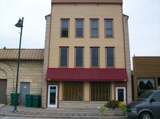 410 Main St APT 2A, Lemont, IL 60439