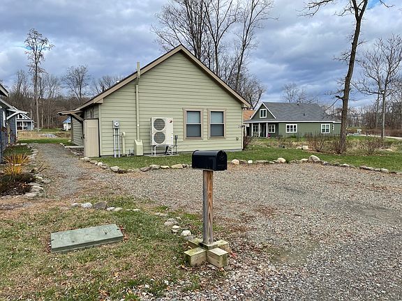 2 large parking spaces. Air source heat pump provides heat/AC