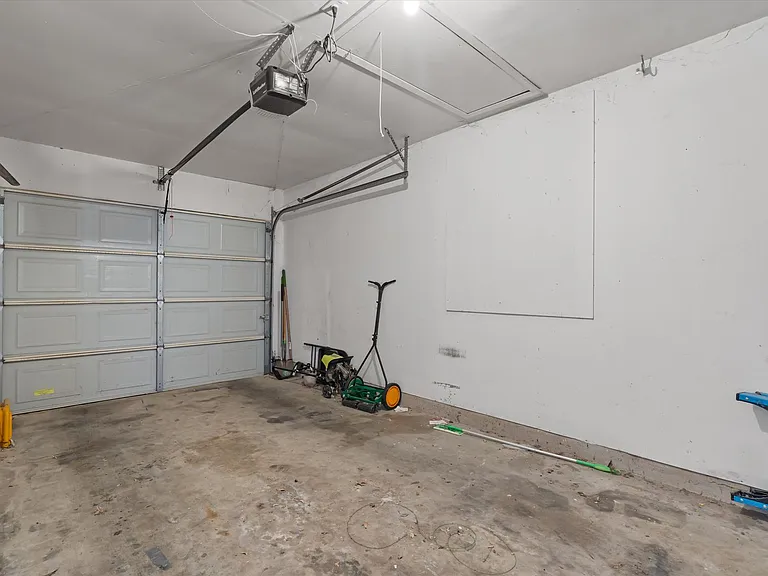 13357 Water Oak Ln #A — Photo 21