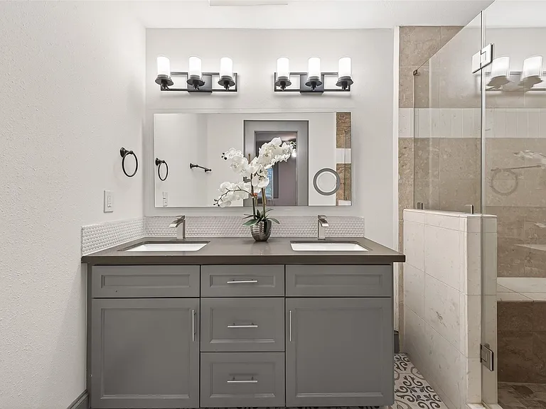 10054 Cedardale Dr — Photo 33