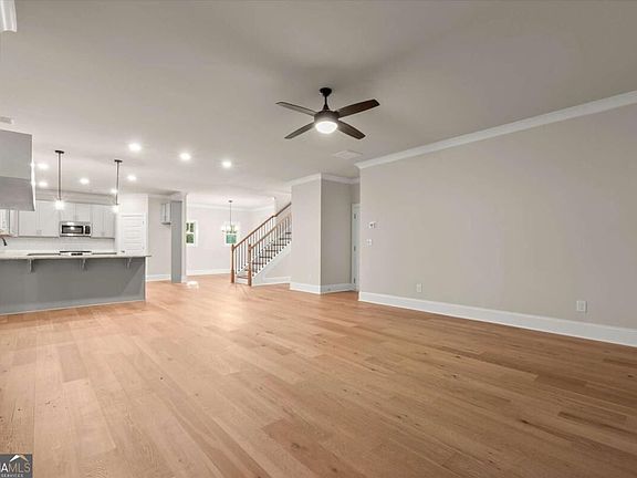 5th image of 4322 Brookhaven Dr SE