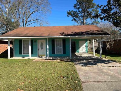 8739 Aubin St, Denham Springs, LA, 70726