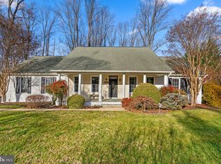 2844 Old Court Rd, Pikesville, MD 21208