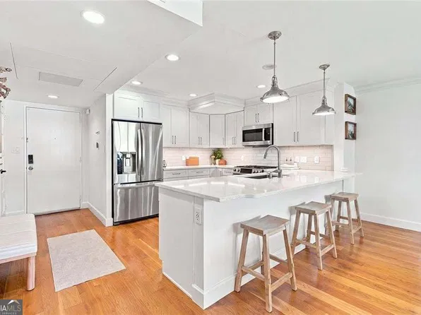 2965 Pharr Court South NW APT 416, Atlanta, GA 30305