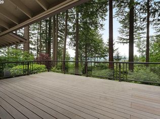 5104 SW 18th Dr, Portland, OR 97239