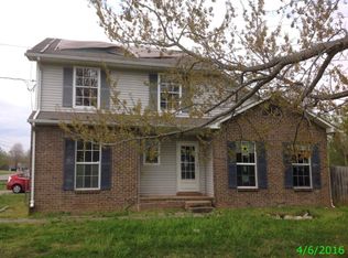 8691 Pembroke Oak Grove Rd, Oak Grove, KY 42262