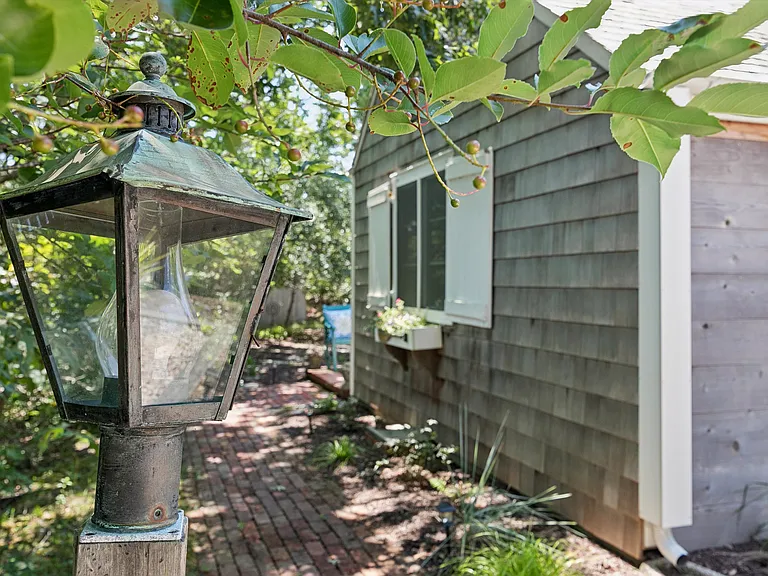 38 Surf Dr — Photo 29