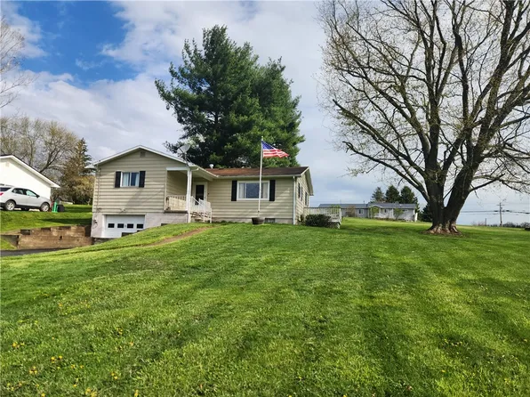 200 Crago Ave, Waynesburg, PA 15370