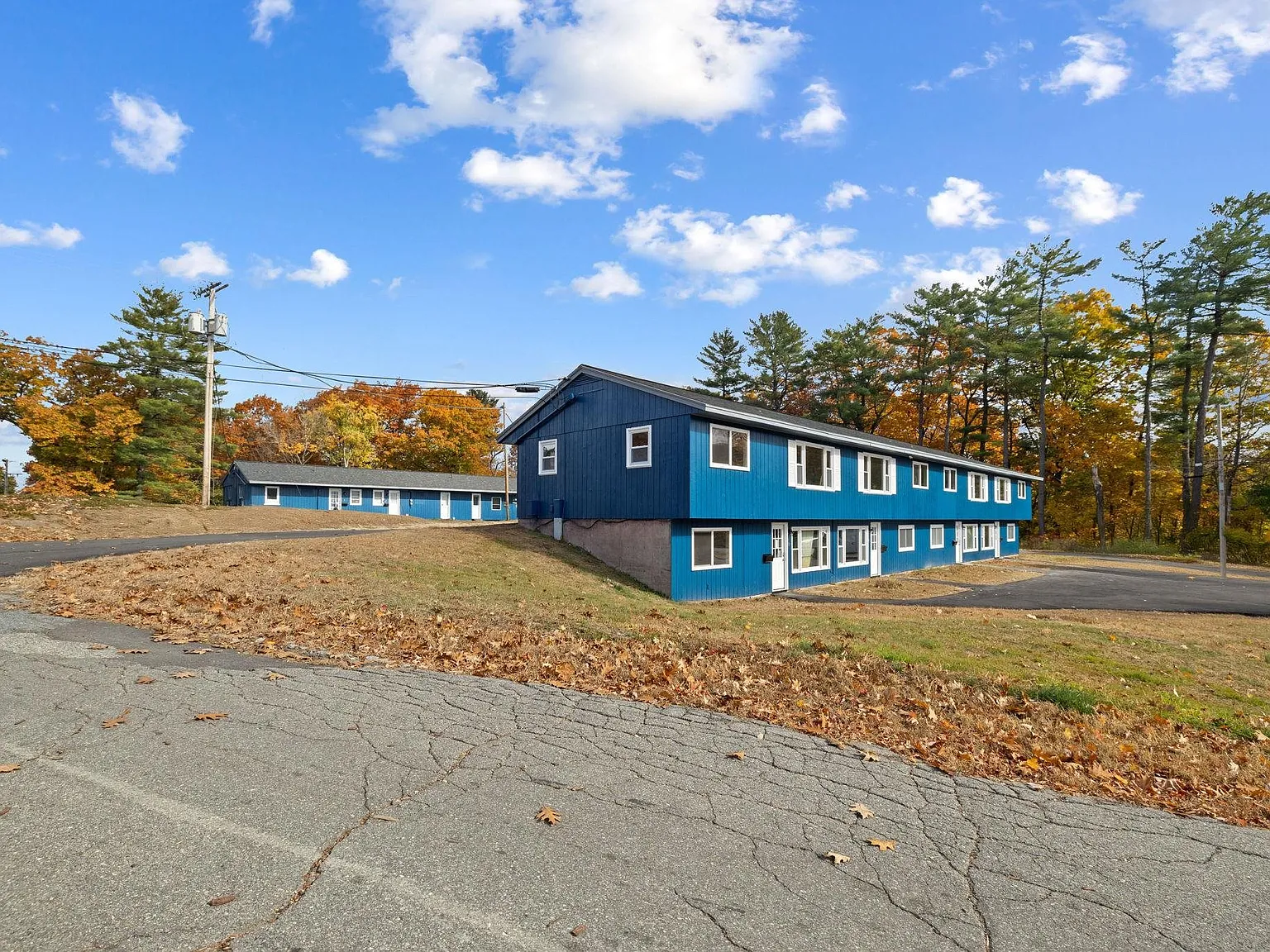 2 bed, 1.0 bath, 600 sqft, $1,600 — Photo 3