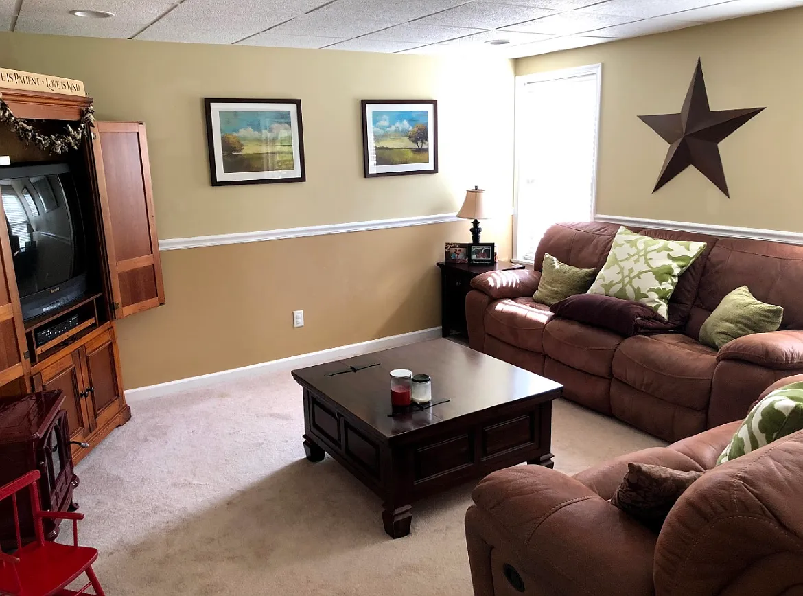 3 bed, 2.5 bath, 2128 sqft, $3,500 — Photo 2