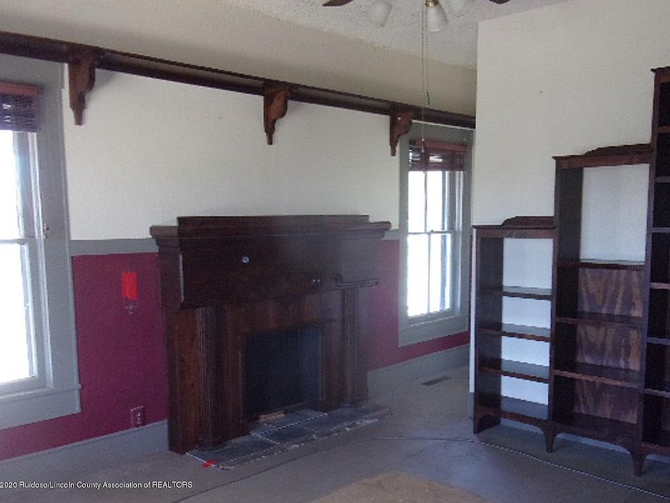 2nd image of 100 Randle Rd