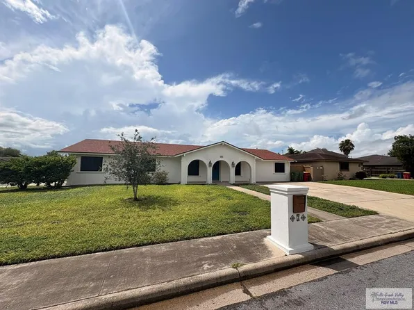 3 Crownridge Dr, Brownsville, TX 78521