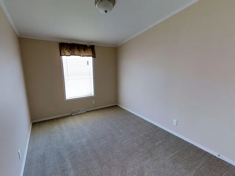 321 E Lime St — Photo 19