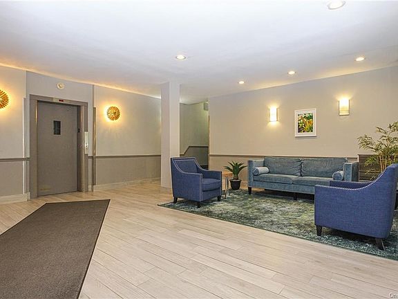 3rd image of 117 S Highland Ave APT 3G