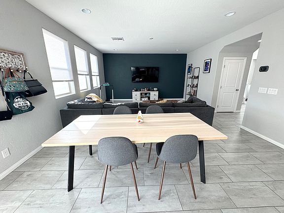 5th image of 237 Zenobia Ct