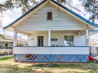 902 S 10th Ave, Yakima, WA 98902