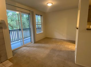12229 NE 130th Way #G202, Kirkland, WA 98034