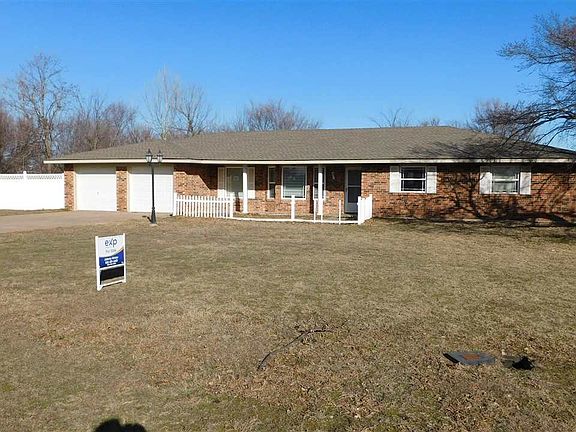 2nd image of 141 Wichita Dr