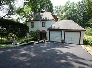 536 Kissam Rd, Peekskill, NY 10566